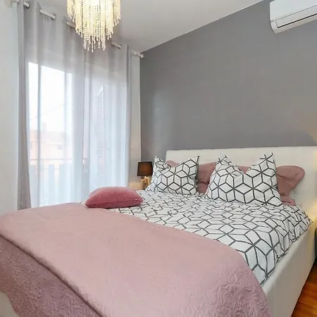 Mediteranea 1 Ζαντάρ