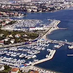 Appartement Mediteranea 1 *