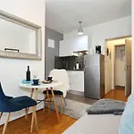 Mediteranea 1 Appartement Zadar