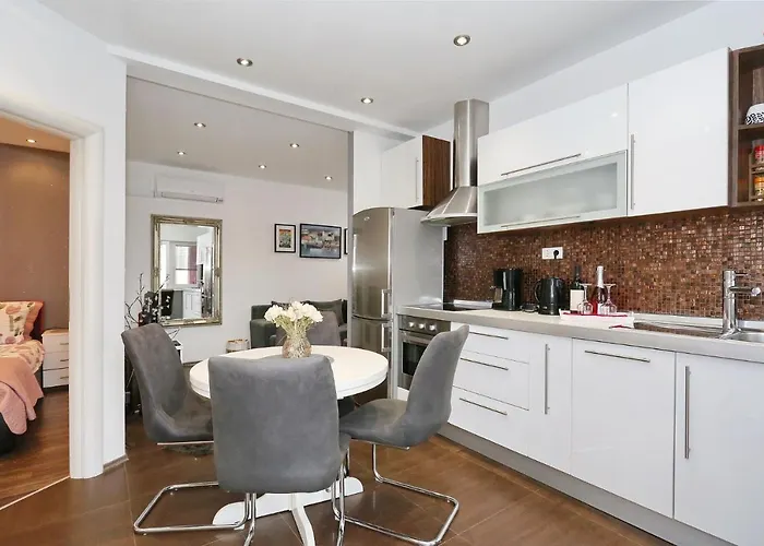 Mediteranea 1 * Zara